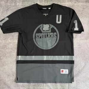 Men's Undefeated Spoilers Hockey Black Gray Spell Out Cut Off Jersey Shirt Sz L